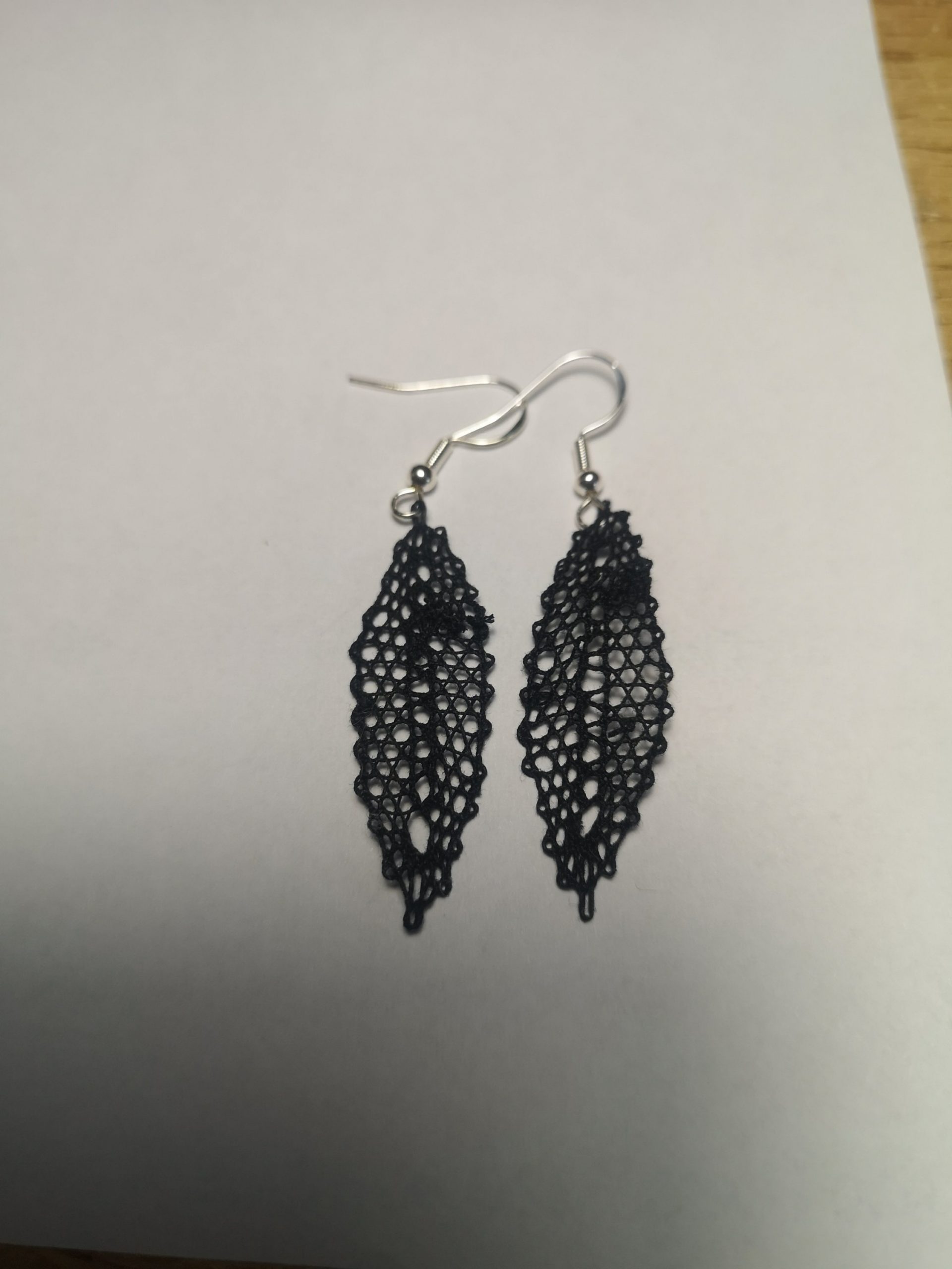 filigrane klöppelspitze, statement ohrringe, eleganter damenschmuck spo 019